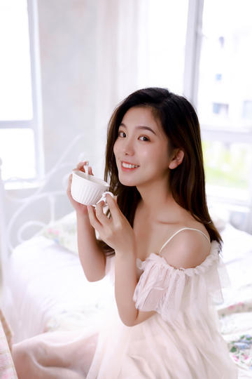 www色女,诱惑无限,探寻美艳风采,一触即发,视觉盛宴。